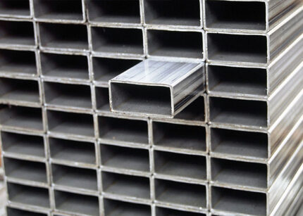 321 Stainless Steel Rectangular Seamless Pipes & Tubes